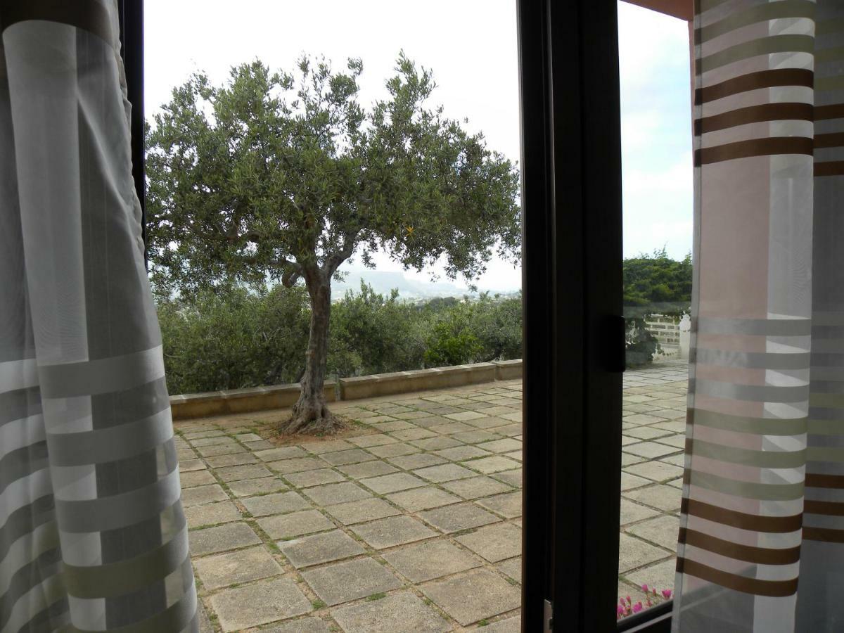 Ibiscus Bed and Breakfast Castellammare del Golfo Zewnętrze zdjęcie